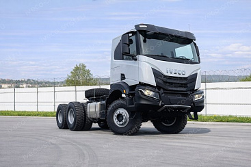 Седельный тягач IVECO T-WAY AT480T43W H (6x6)