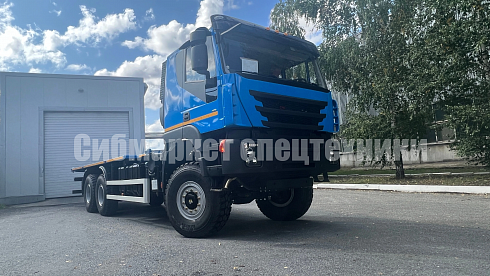 Автомобиль-контейнеровоз AMT N.V. 632942 (6x6) 480 л.с.
