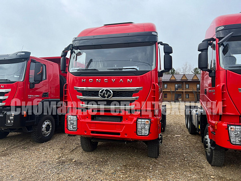 Седельный тягач Hongyan Genlyon C6P 6x6 430 л.с. 