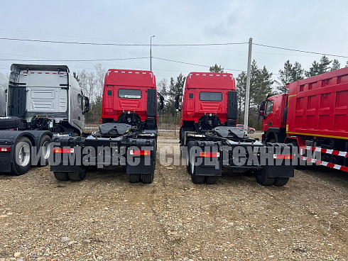Седельный тягач Hongyan Genlyon C6P 6x6 430 л.с. 