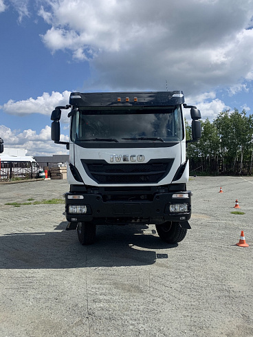 Седельный тягач IVECO TRAKKER AT720T45WT 